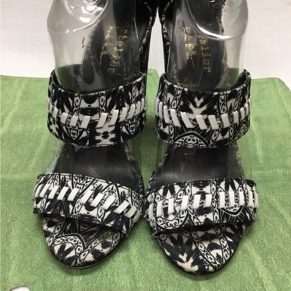 ARTELIER Exciting Block Heels by Nicole Miller - Picture 7 of 13